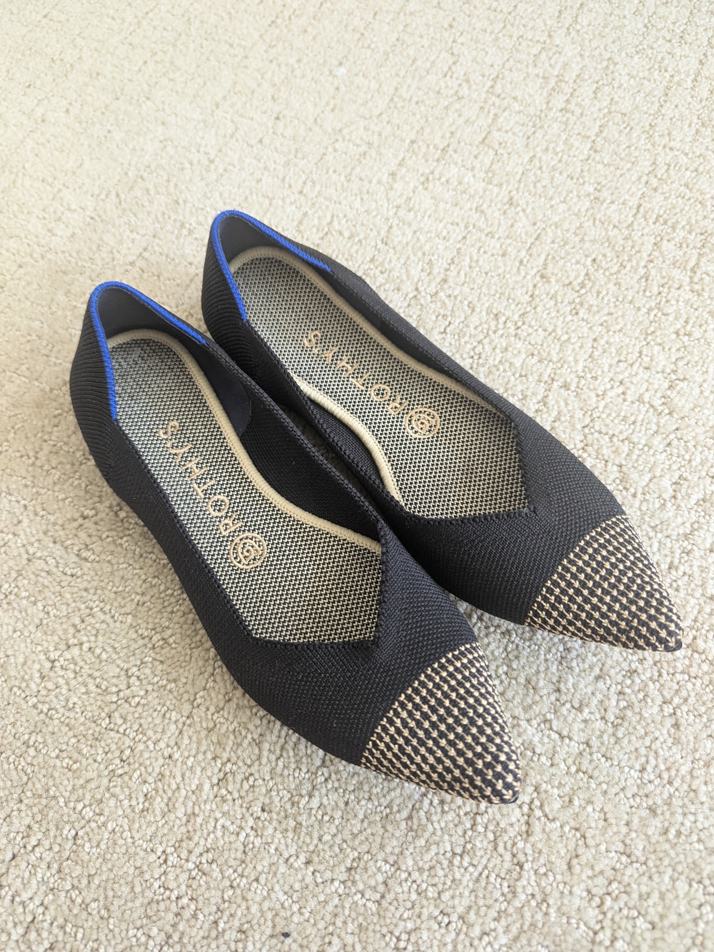 Rothys The Point Licorice Black Gold Cap Toe Flats Womens 8 Retired Color Ballet